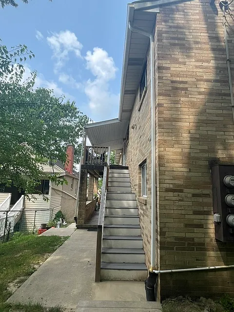 2 bed, 775 sqft, $1,200 — Photo 3