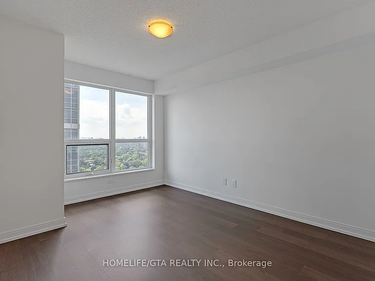 255 Village Green Sq #2403 — Photo 7