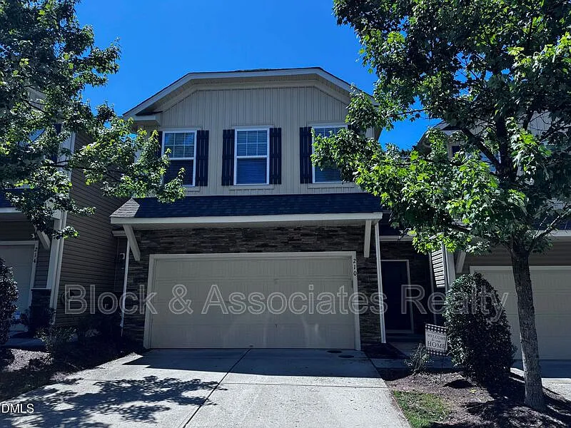 210 Hamlet Pl