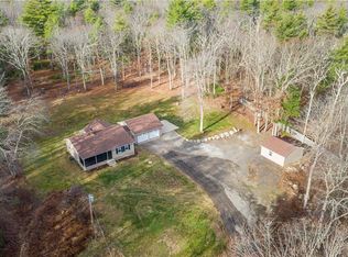 7 Burgess Rd, Foster, RI 02825