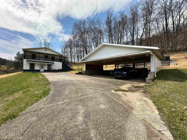 29 Sheila Ln, Fairmont, WV 26554