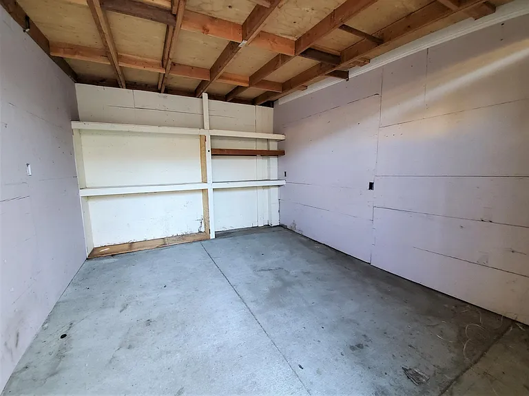 608 N Serrano Ave — Photo 19