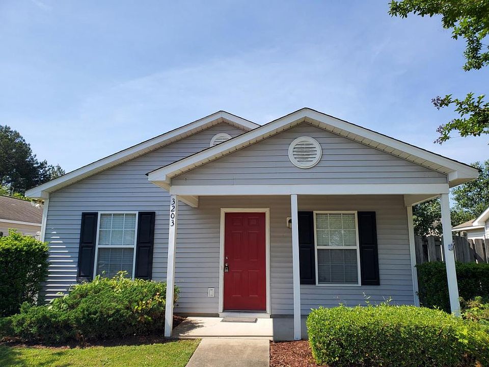 1st image of 3203 Westgate Dr