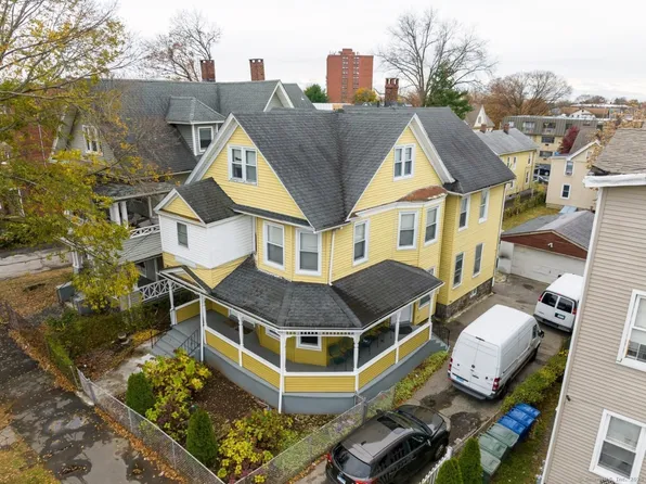 1599 Park Avenue, Bridgeport, CT 06604