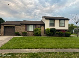 716 Fernwood Ct, Clarksville, IN 47129