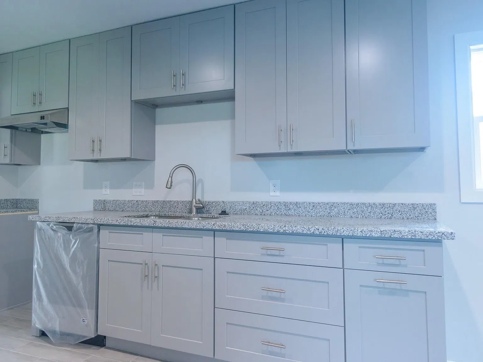 4 bed, 2.0 bath, 1571 sqft, $1,895 — Photo 4