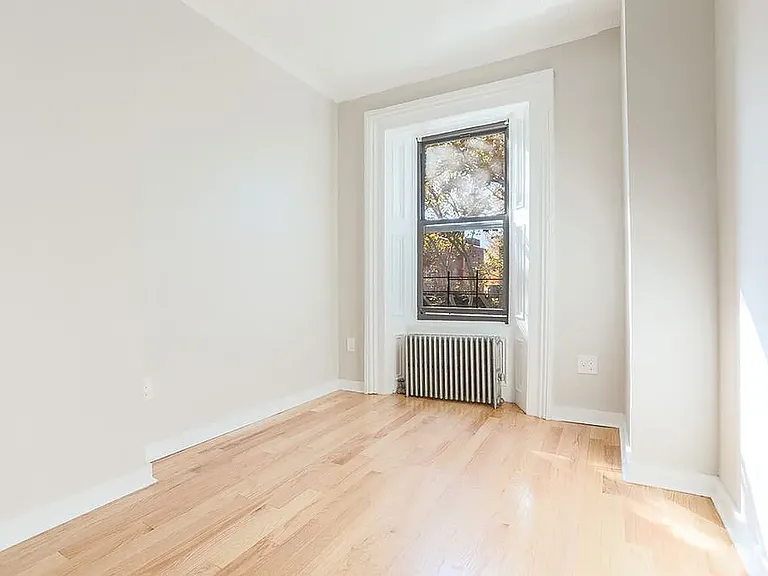 151 Huntington St #3 — Photo 2