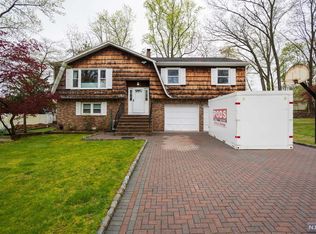 1 Marti Rd, Park Ridge, NJ 07656