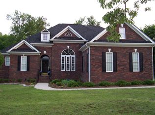 3687 Stallings Rd, Harrisburg, NC 28075