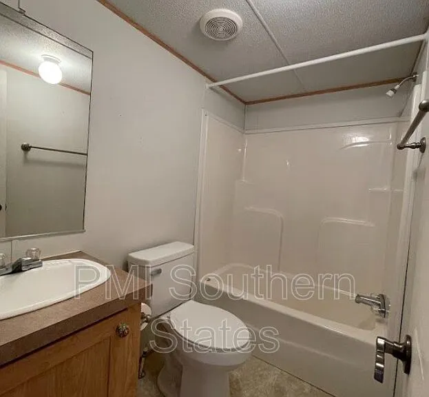1374 Meadowlark Ln — Photo 12