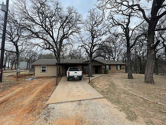 2nd image of 101 Granada Ct