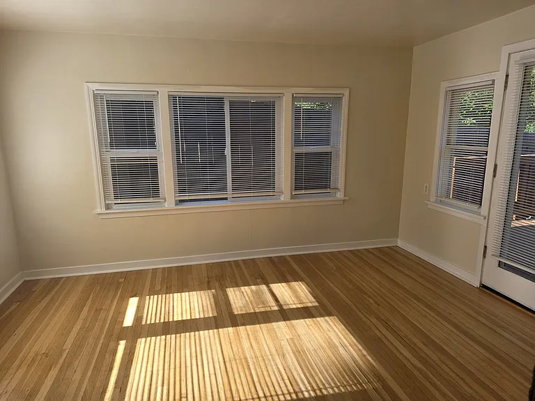 420 Howell Mountain Rd — Photo 4