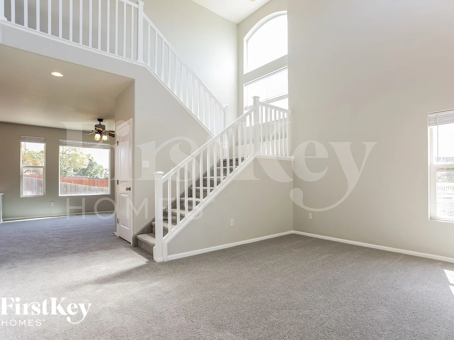 3 bed, 2.5 bath, 1996 sqft, $3,275 — Photo 3
