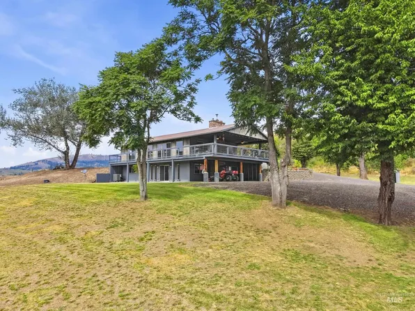 131 Beaver Nob Dr, Kamiah, ID 83536