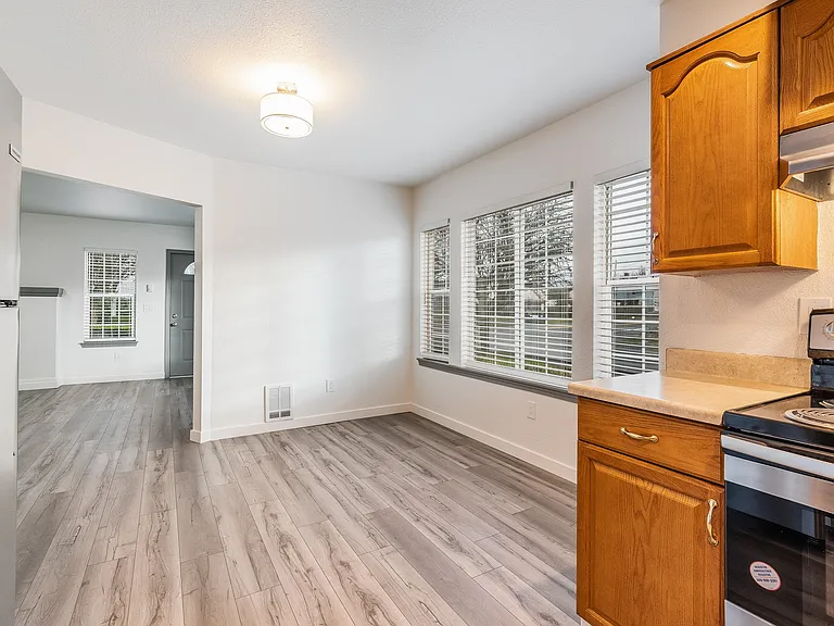 1003 SW 150th St #2 — Photo 10