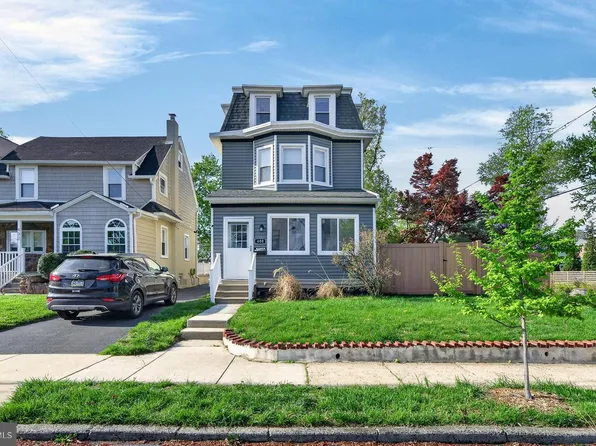 400 E Jefferson St, Media, PA 19063