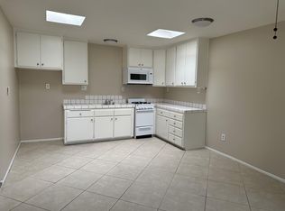 119 N Yale Ave APT C, Fullerton, CA 92831