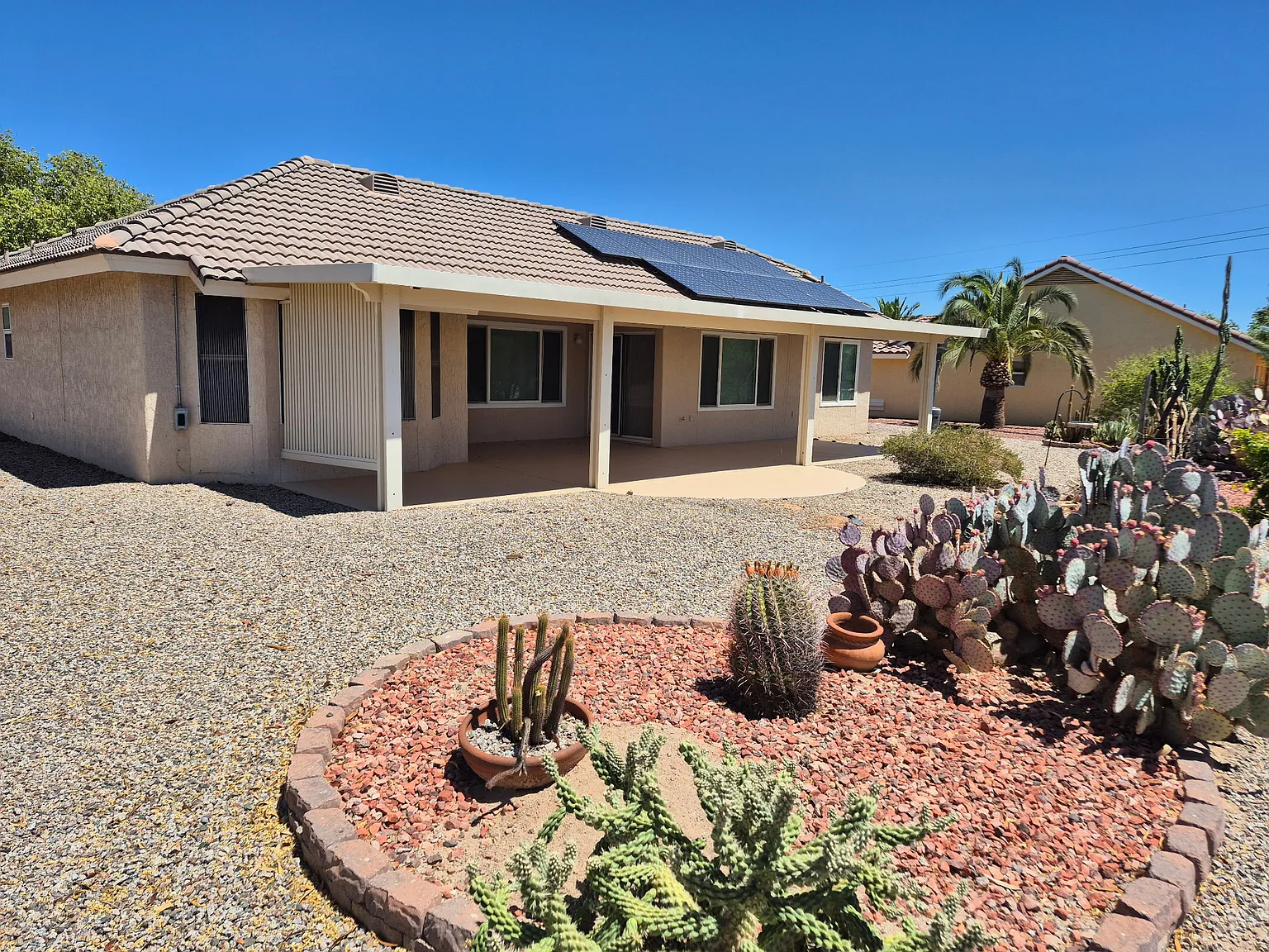 2 bed, 1572 sqft, $2,000 — Photo 3