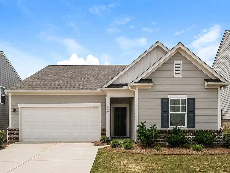 590 Knightsbridge Ln — Photo 1