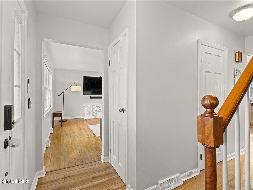 89 Hays Road, East Greenbush, NY 12061 Zillow