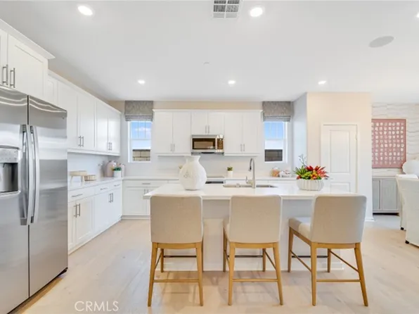 10805 Pala Bells St, Loma Linda, CA 92354