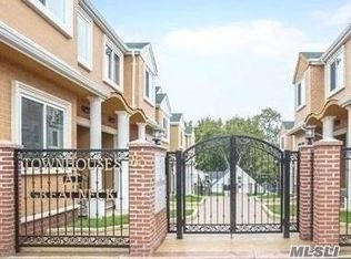 85-93 Steamboat Ave #7, Great Neck, NY 11024