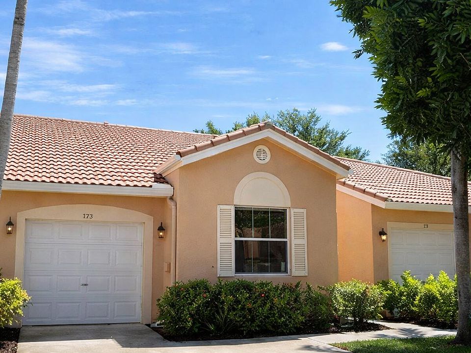 1st image of 227 Coral Trace Ln #227