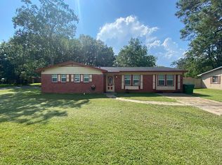2409 Forrest St, Pascagoula, MS 39581