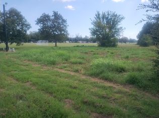 707 Ritchie Ave, Palacios, TX 77465