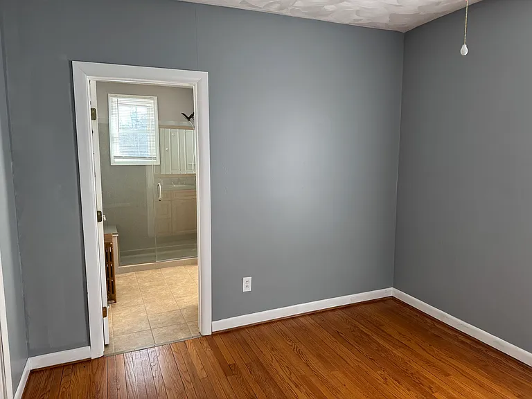 465 Hills St — Photo 47