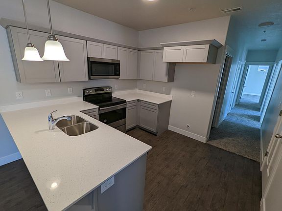 5th image of 3756 N 1440th St E #E203