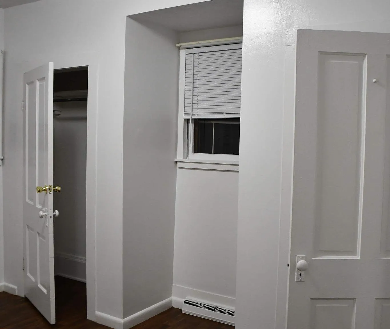 277 S Walnut St — Photo 3