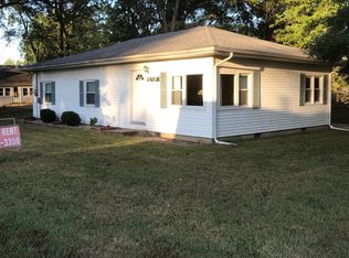 64 Palm Ln, Murphysboro, IL 62966