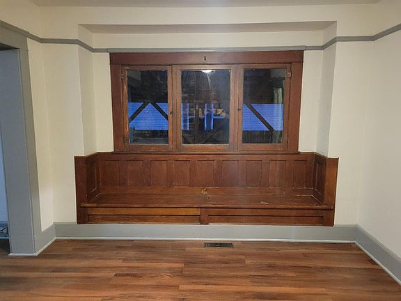 Original built in cedar window seat!