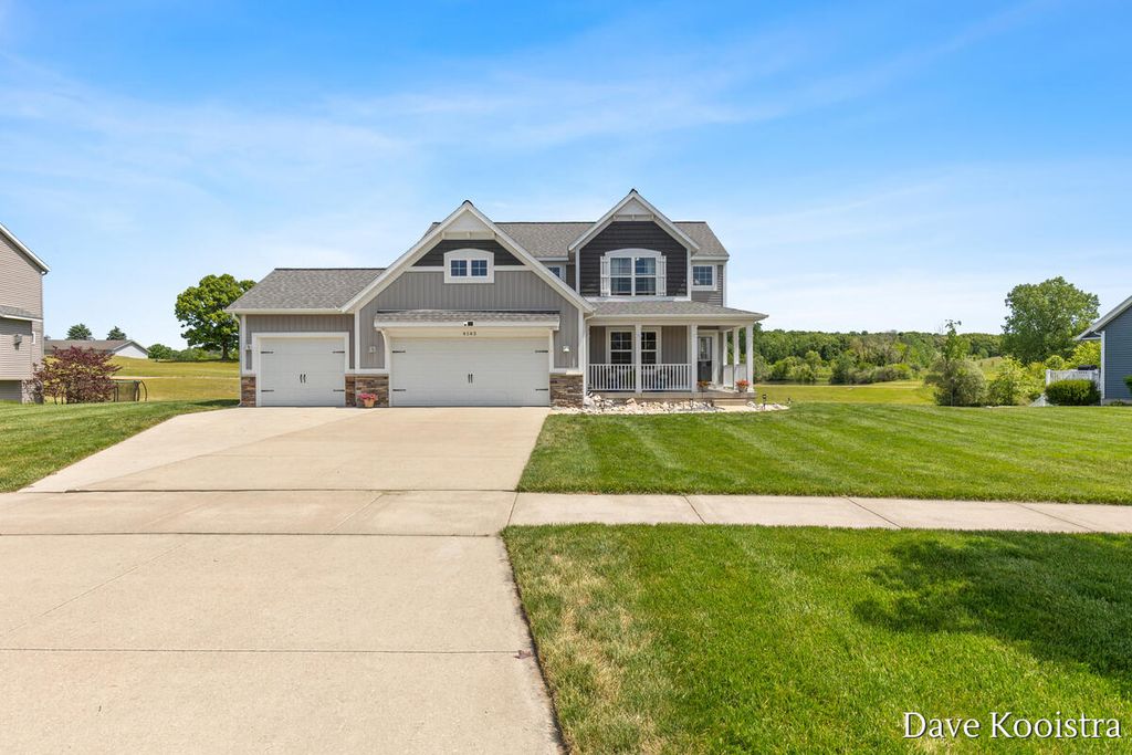 4145 Boulder View Dr NE, Belmont, MI - View 3