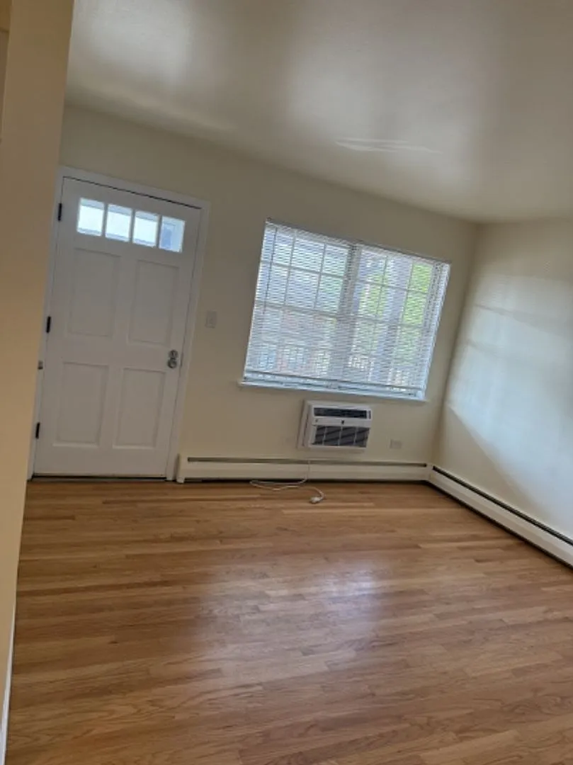 448 North Wolf Road — Photo 4