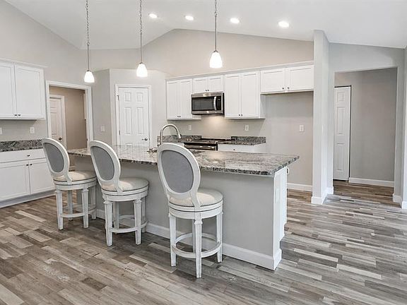 3rd image of 11259 SW 54TH CIRCLE
