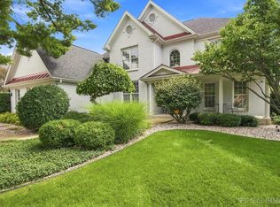 339 Vonder Ln, Geneva, IL 60134