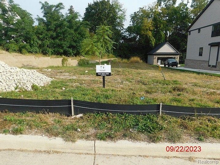 303 E Spring St, Plymouth, MI 48170 Zillow