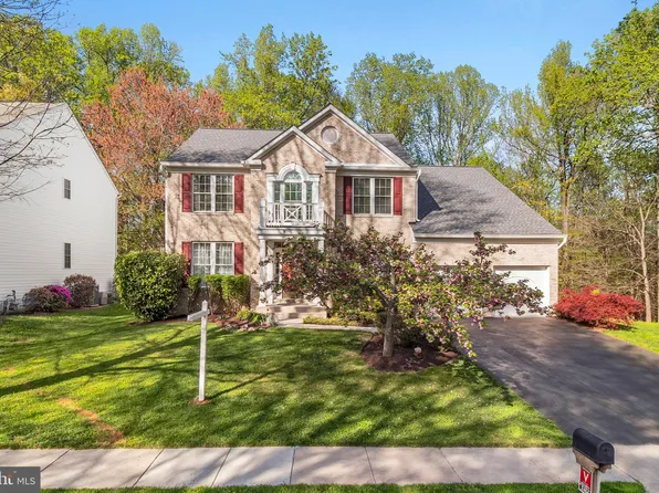 2404 Heather Stone Dr, Gambrills, MD 21054