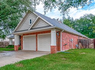 10226 Mossy Brook Ln, Cypress, TX 77433