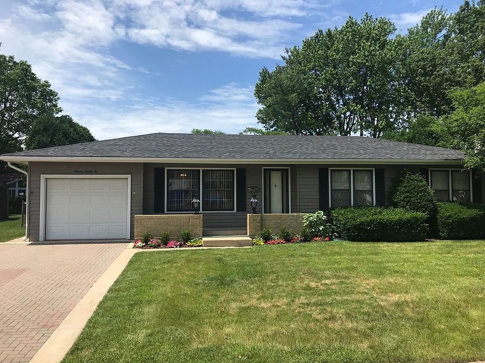 1st image of 1192 Berkenshire Ln