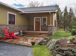 65880 93rd St, Bend, OR 97701