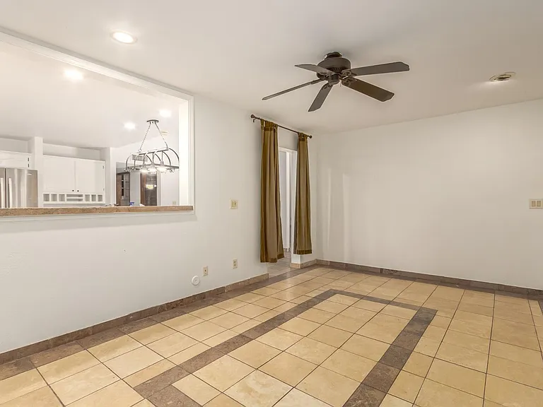 805 W Toledo St — Photo 17