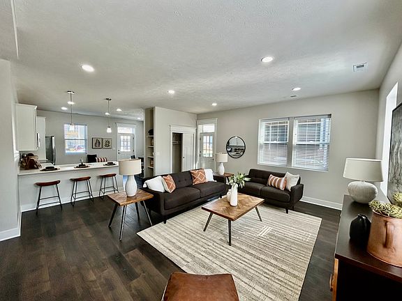 4th image of 20602 Spence Dr Unit 101