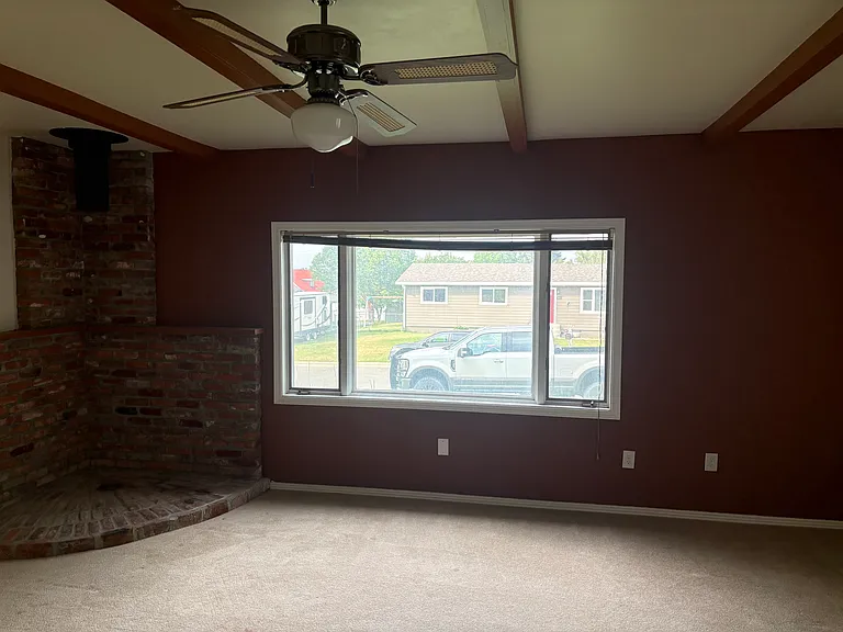 1415 Hollins Ave — Photo 14