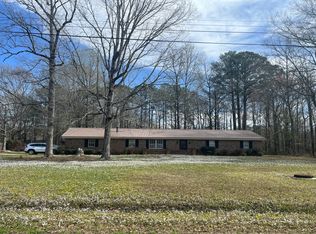 252 Pine Acres Cir, West Point, MS 39773