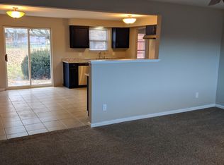 818 Hile Ln, Englewood, OH