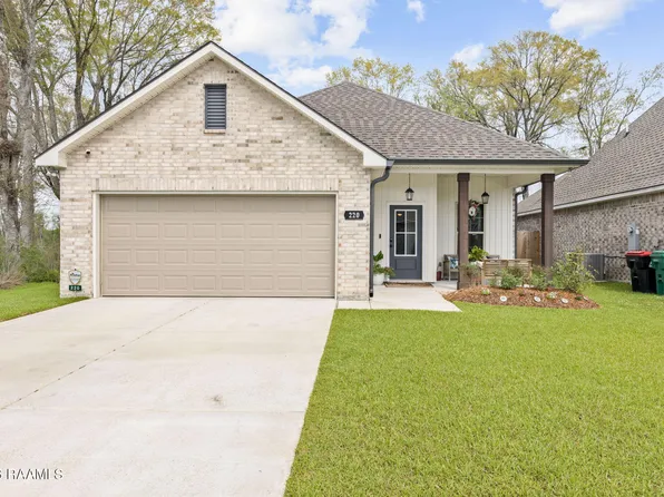 220 Vagabond Way, Lafayette, LA 70506