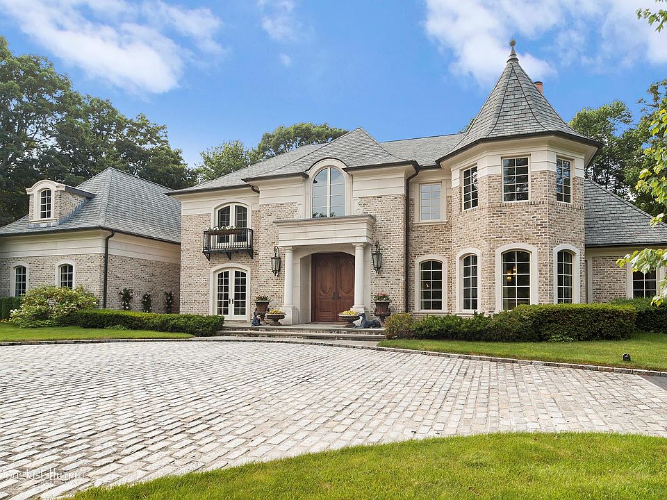 1st image of 2 Vista Ln